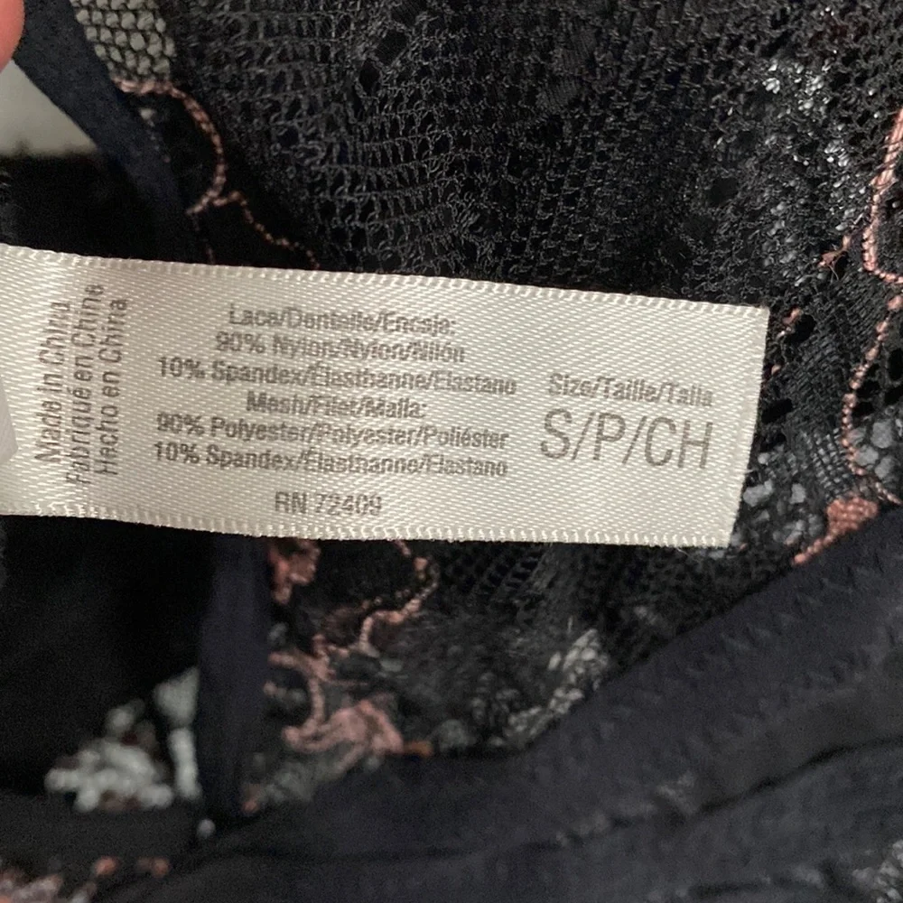 Sophie B. Floral Bodysuit. Size Small